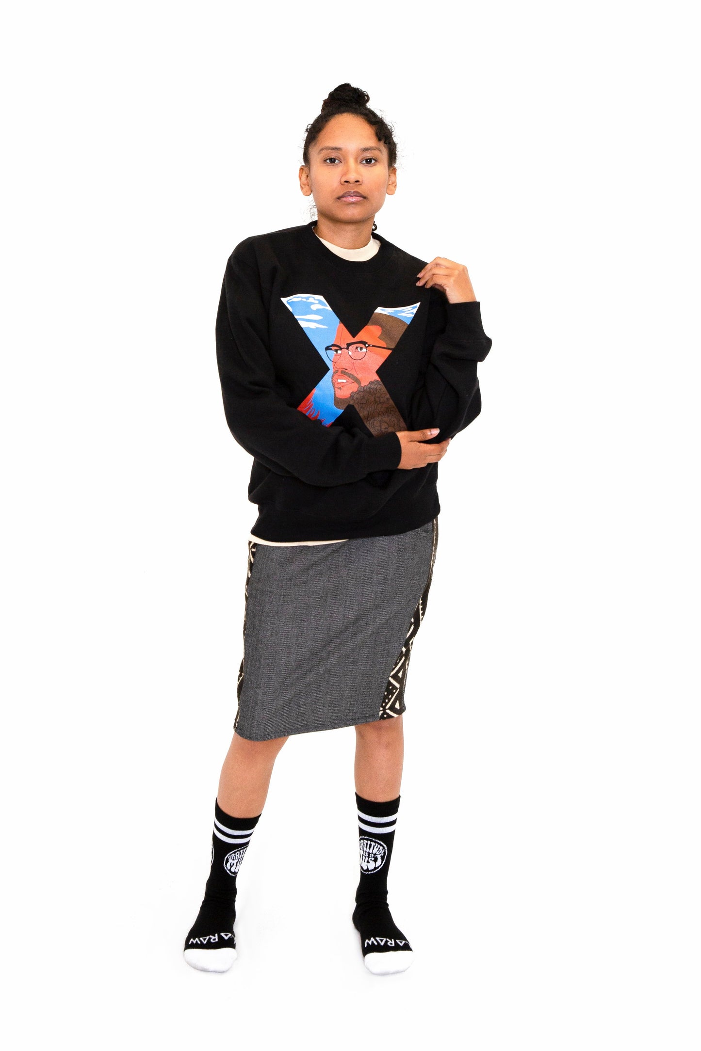X CREWNECK